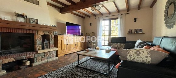 Casa de 4 dormitorios en Allonne, France No. 79850 2