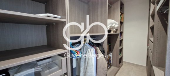 4 bedrooms House in Occitanie, France No. 297671 12