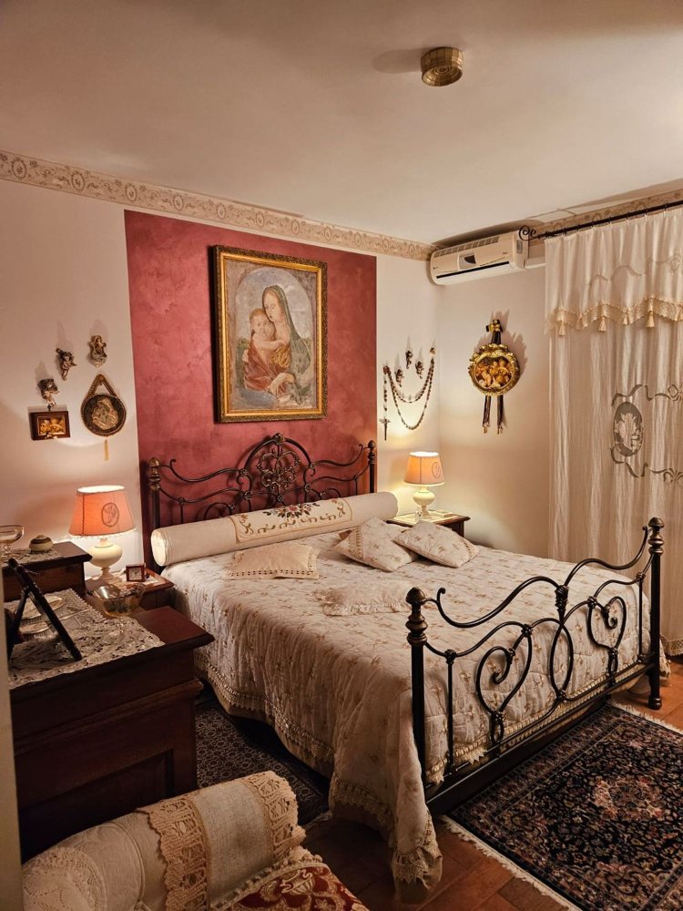 5غرفة شقة في Caltanissetta, Italy رقم 257053