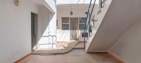 4 bedrooms Villa in Odiaxere, Portugal No. 136770 16