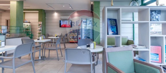 140m² Commercial property in Poviglio, Italy No. 380128 8