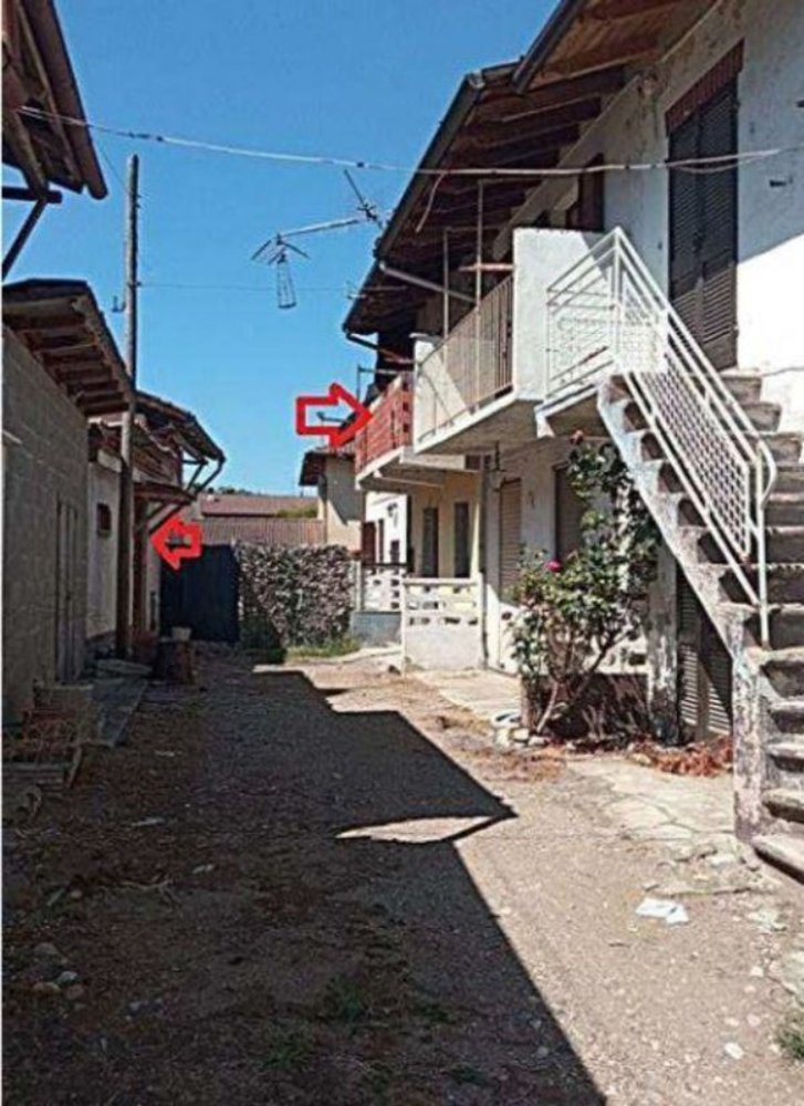 2 غرف نوم شقة في Castelnovetto, Italy رقم 92929