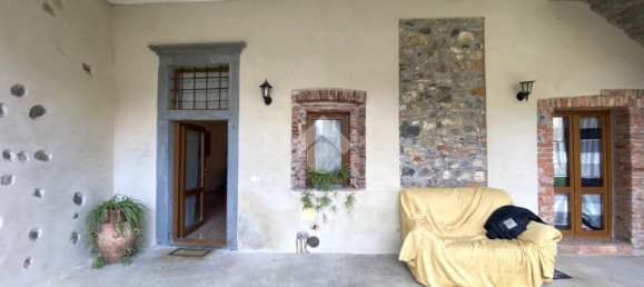 4 bedrooms House in Corte Franca, Italy No. 52717 8