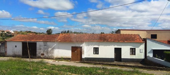 2 bedrooms House in Vinha da Rainha, Portugal No. 178020 3