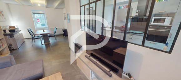 2 bedrooms House in Valentigney, France No. 195161 7