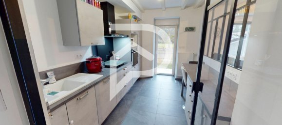 2 bedrooms House in Valentigney, France No. 195161 2