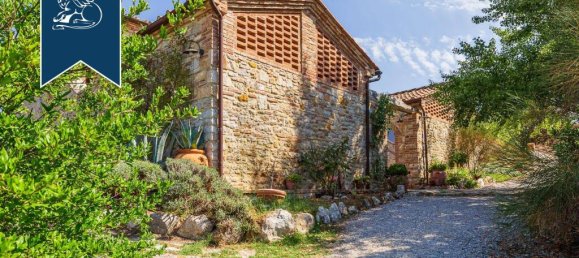 500m² Commercial property in Rapolano Terme, Italy No. 230225 42