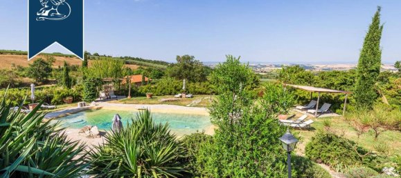 500m² Commercial property in Rapolano Terme, Italy No. 230225 12