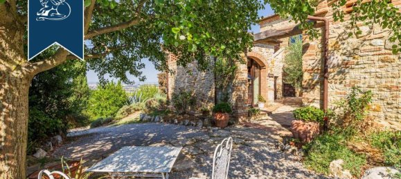 500m² Commercial property in Rapolano Terme, Italy No. 230225 56