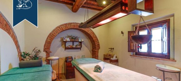 500m² Commercial property in Rapolano Terme, Italy No. 230225 3