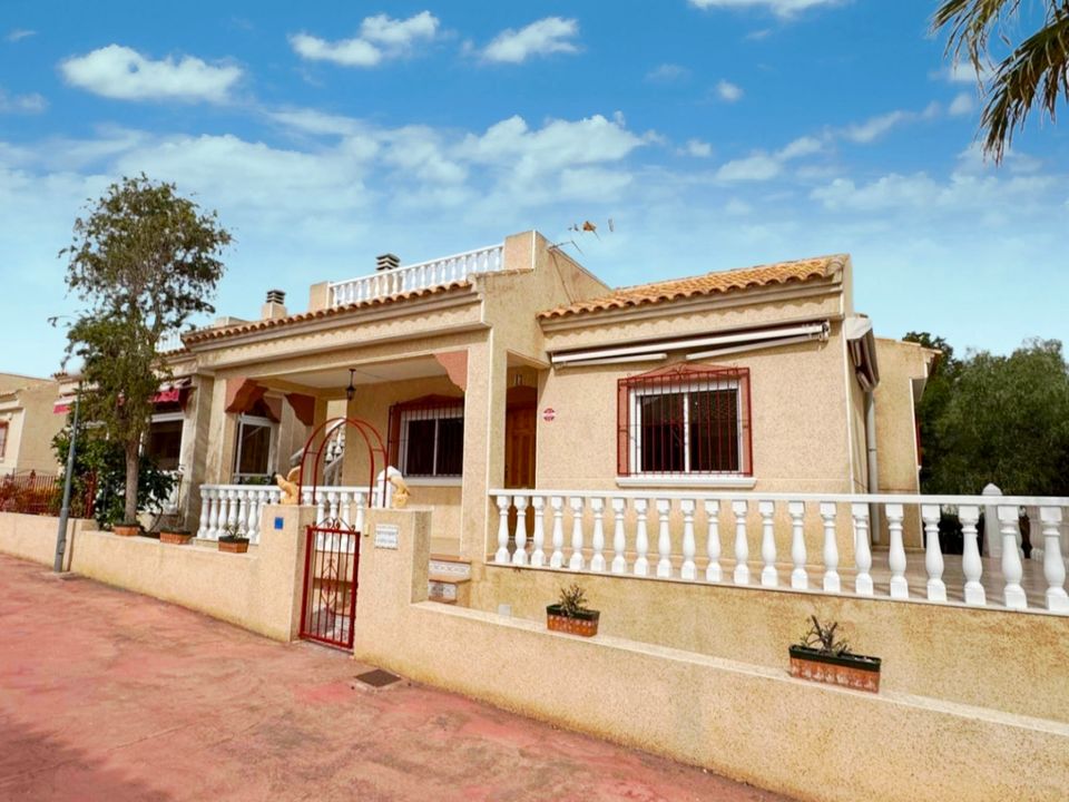 3 Schlafzimmer Villa in Algorfa, Spain, Nr. 178147