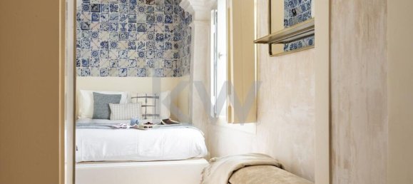 321m² Commercial property in Lisbon, Portugal No. 88480 19