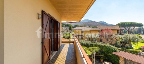 Villa de 5 dormitorios en Rocca di Papa, Italy No. 59434 27