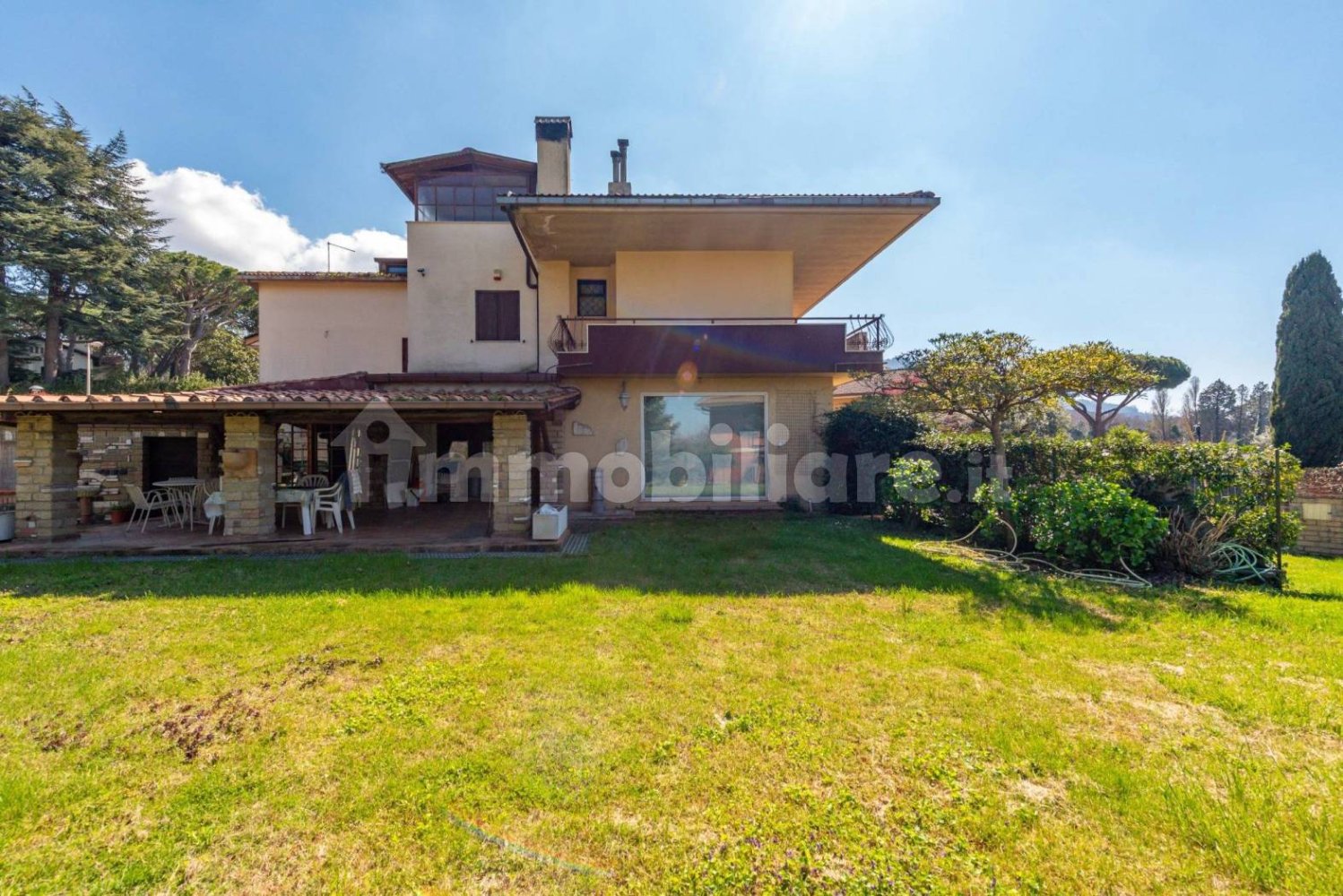 Villa de 5 dormitorios en Rocca di Papa, Italy No. 59434