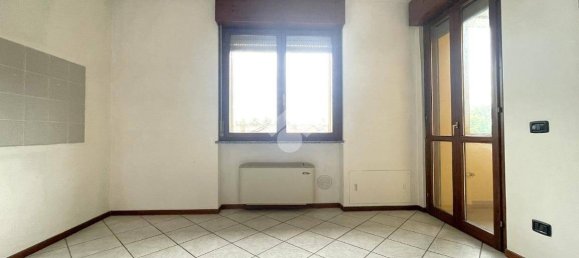 Apartamento de 2 dormitorios en Cremona, Italy No. 343449 19