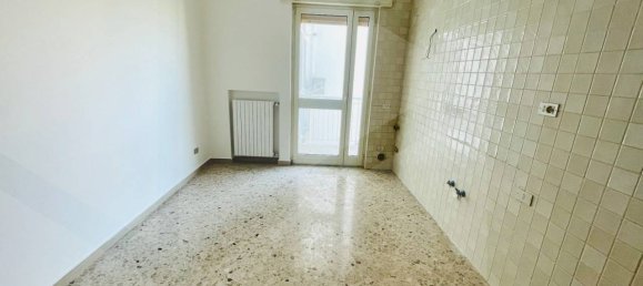 3-Zimmer Wohnung in Valenzano, Italy, Nr. 17179 10