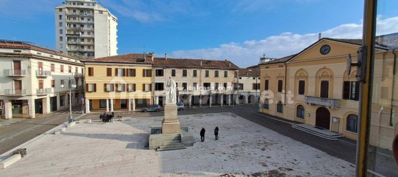 Villa de 3 dormitorios en Ostiglia, Italy No. 120575 25