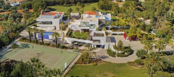 8 bedrooms Villa in Porches, Portugal No. 119625 4