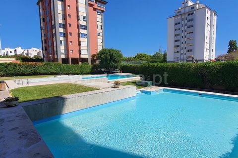 1 bedroom Apartment in Cascais, Portugal No. 291293