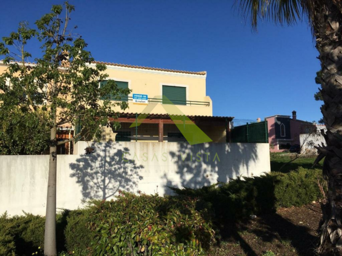 3 bedrooms House in Lagoa, Portugal No. 2904