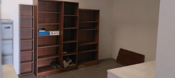 230m² Office in Monteriggioni, Italy No. 374898 15