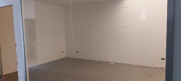 230m² Office in Monteriggioni, Italy No. 374898 8