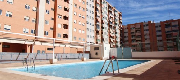 3 Schlafzimmer Wohnung in Alicante, Spain, Nr. 136098 2