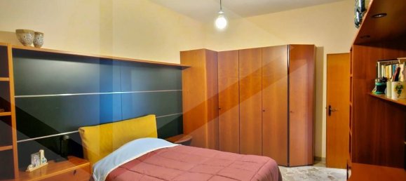3 rooms Apartment in Locorotondo, Italy No. 30710 5