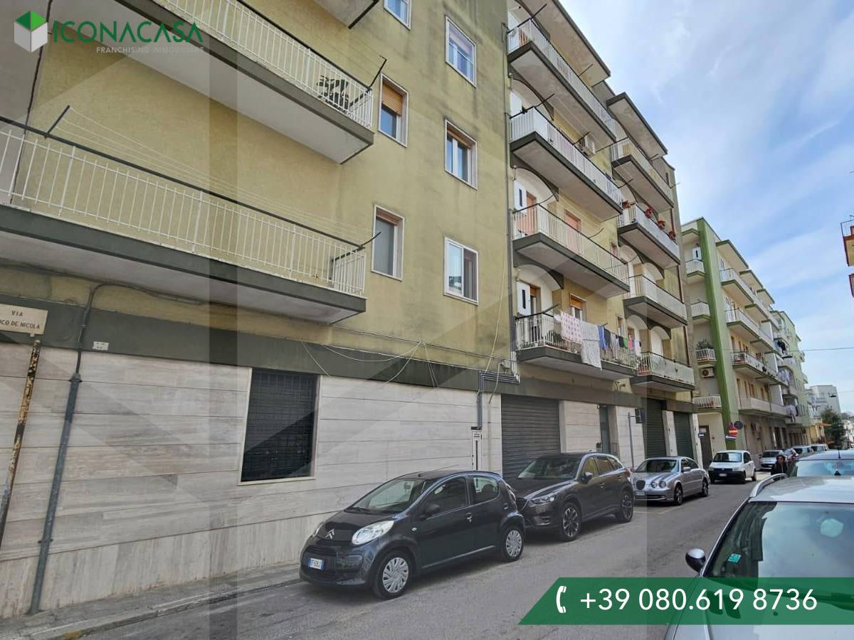 3 rooms Apartment in Locorotondo, Italy No. 30710