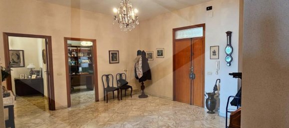 3 rooms Apartment in Locorotondo, Italy No. 30710 9