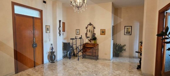 3 rooms Apartment in Locorotondo, Italy No. 30710 10
