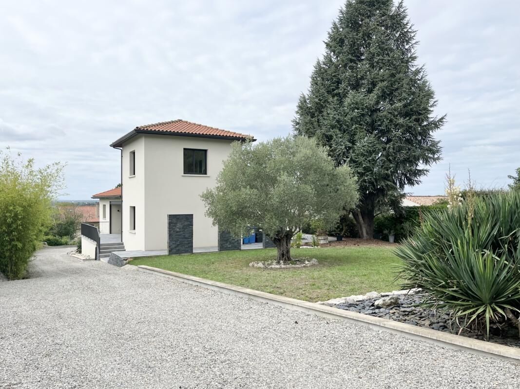 4 Schlafzimmer Haus in Castelginest, France, Nr. 335746