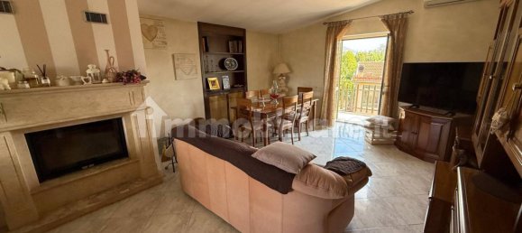 2 Schlafzimmer Wohnung in Valmontone, Italy, Nr. 276378 5