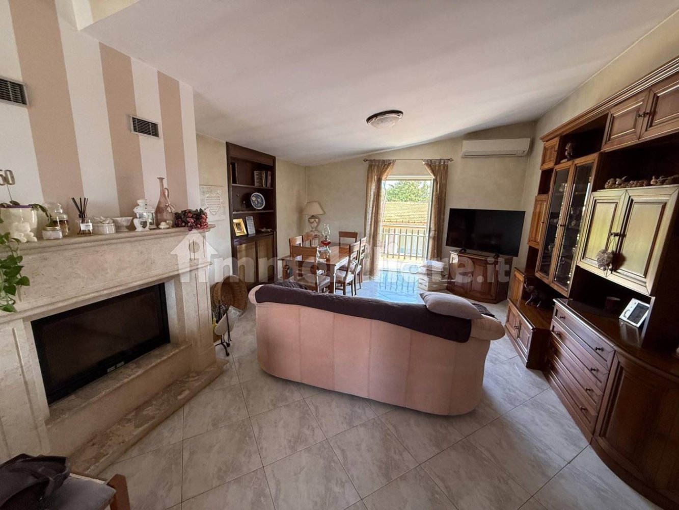 2 Schlafzimmer Wohnung in Valmontone, Italy, Nr. 276378