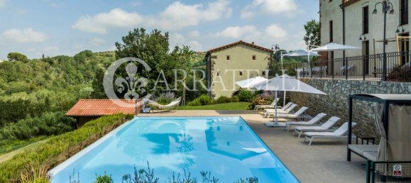 6 bedrooms House in Palaia, Italy No. 53709 2