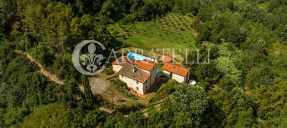 6 bedrooms House in Palaia, Italy No. 53709 37