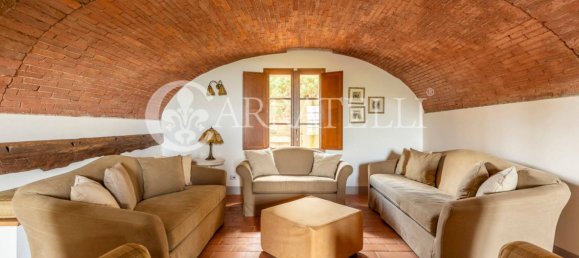 6 bedrooms House in Palaia, Italy No. 53709 9