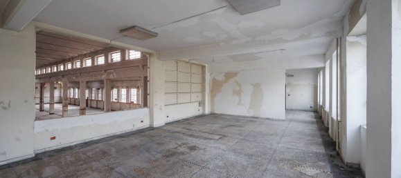 9000m² Warehouse in Moncalieri, Italy No. 55422 23