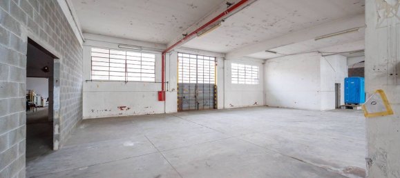 9000m² Warehouse in Moncalieri, Italy No. 55422 7