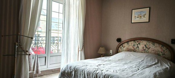  Castillos de 5 dormitorios en Mayenne, France No. 360605 3