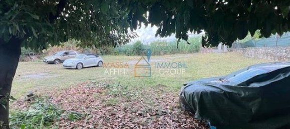 Коммерческая недвижимость с 1 комнатой в Масса, Италия № 351328 5