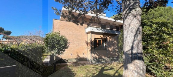 22-Zimmer Villa in Grottaferrata, Italy, Nr. 31010 12