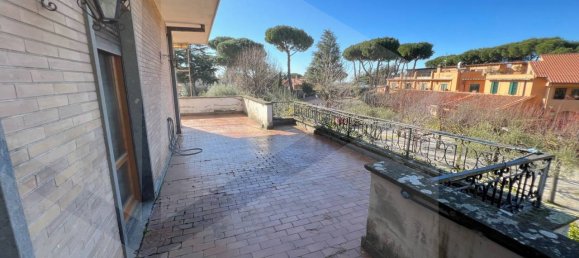 22-Zimmer Villa in Grottaferrata, Italy, Nr. 31010 26