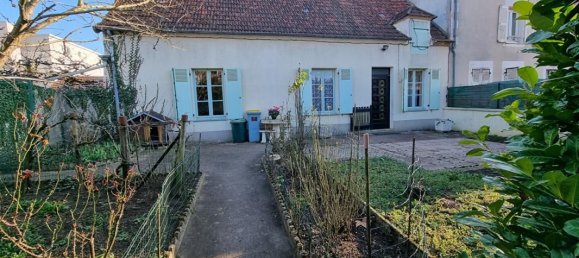 2 bedrooms House in Fourchambault, France No. 198818 7