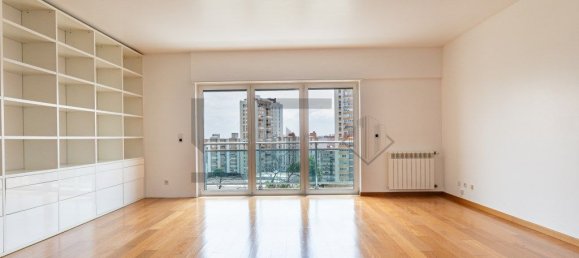 4 bedrooms Penthouse in Lisbon, Portugal No. 194487 2