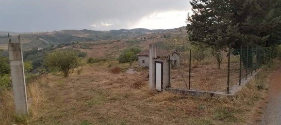 Entrepôt à Potenza, Italy 65m² No. 165834 2