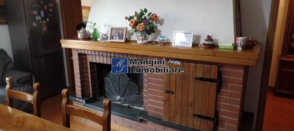 4 rooms Apartment in Livorno, Italy No. 261548 7