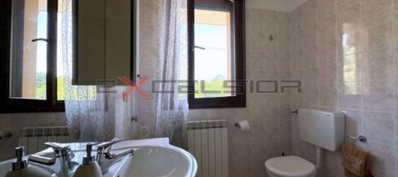 Casa de 3 habitaciónes en Taglio di Po, Italy No. 178055 8