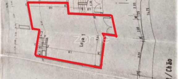 82m² Commercial property in Cascais, Portugal No. 73309 8