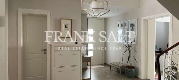 4 bedrooms Villa in Balzan, Malta No. 10218 3